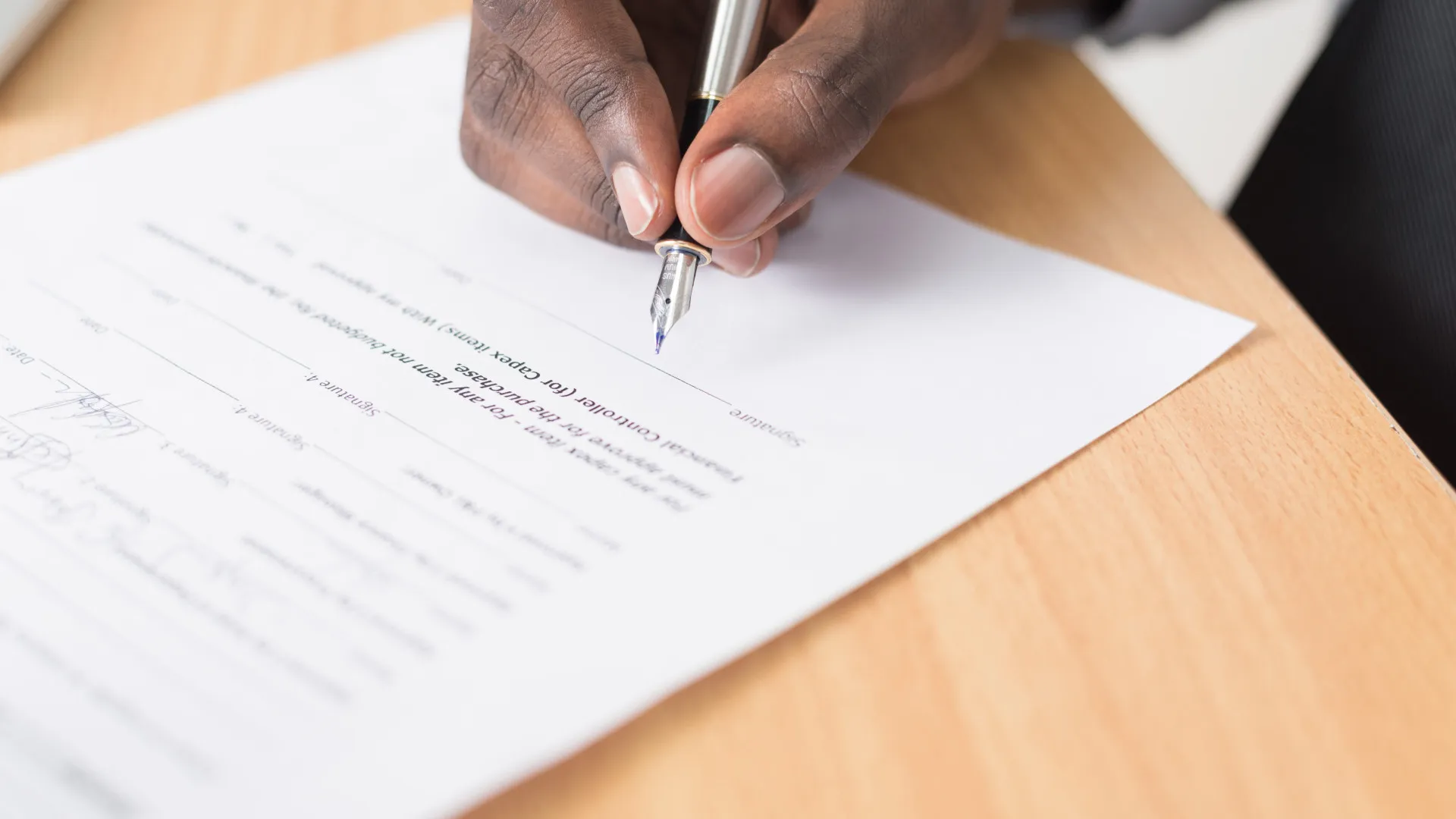 Reprendre une PME du bâtiment : les chiffres de gestion à exiger avant de signer